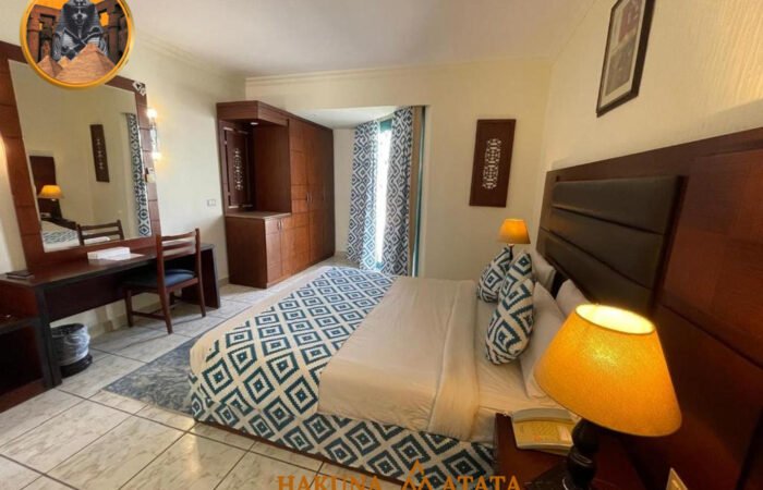 c2ec7da3-6dd0-4530-a869-8b7a1a57e502